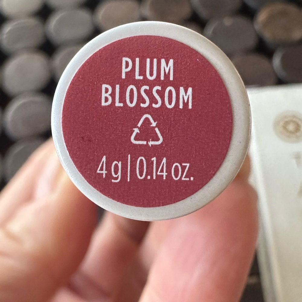 Tatcha NIB 2-pc Kissu set: The Lip Treatment; The Lip Tint in plum blossom - Picture 4 of 4